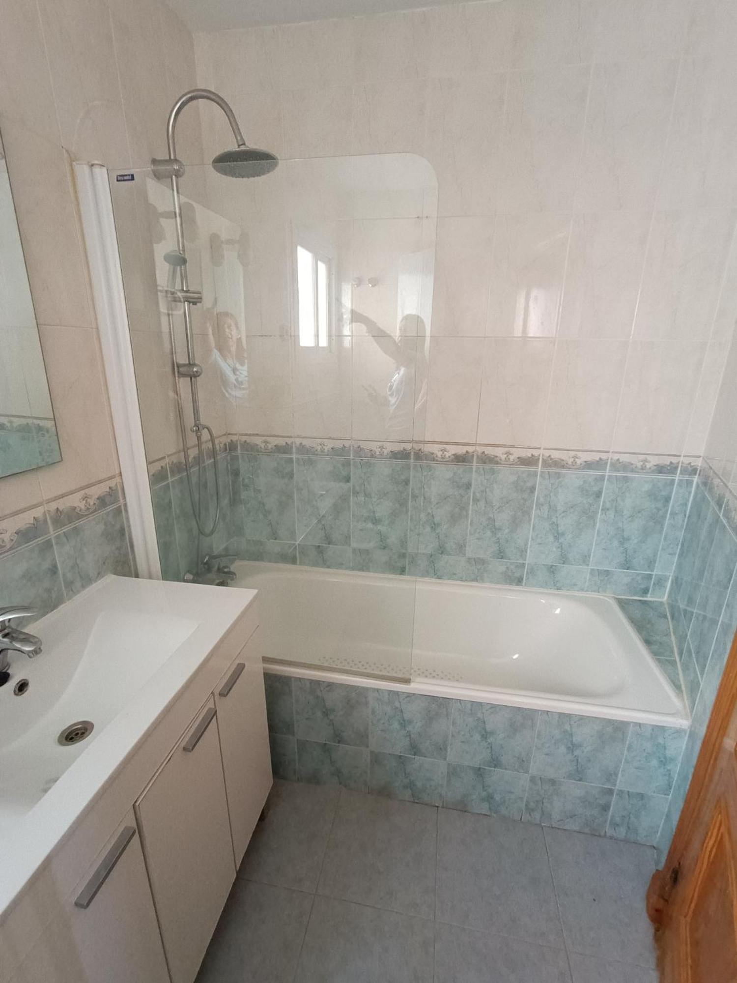 Lovely Penthouse In Front Of The Beach With Free Parking Malaga Bagian luar foto